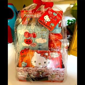 Hello Kitty Valentine Gift Set ❤️